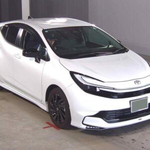 2026 Toyota Aqua pearl gasoline used car Japan export