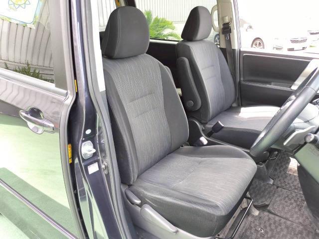 Ref:AUX-24073007 TOYOTA VOXY 2011 15 Ref:AUX-24073007 TOYOTA VOXY 2011 - Image 15