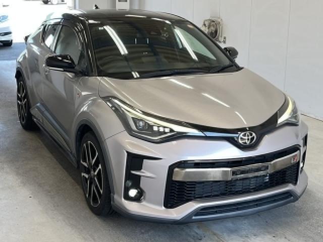 Ref:AUX-24074782 TOYOTA C-HR 2020 1 2020 Toyota C-Hr gray gasoline used car Japan export
