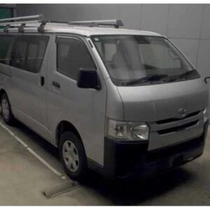 2020 Toyota Hiace Van silver diesel used car Japan export