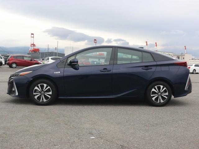 Ref:AUX-24074826 TOYOTA PRIUS PHV 2019 11 Ref:AUX-24074826 TOYOTA PRIUS PHV 2019 - Image 11