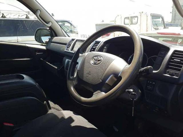 Ref:AUX-24074987 TOYOTA HIACE VAN 2016 4 Ref:AUX-24074987 TOYOTA HIACE VAN 2016 - Image 4
