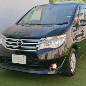 2014 Nissan Serena black hybrid used car Japan export
