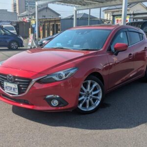 2015 Mazda Axela Sport red diesel used car Japan export