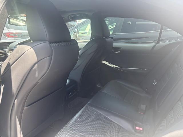Ref:AUX-24089872 LEXUS IS 2013 4 Ref:AUX-24089872 LEXUS IS 2013 - Image 4