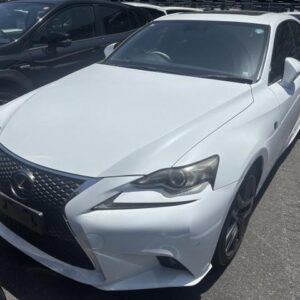 2013 Lexus Is pearl gasoline used car Japan export