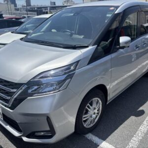 2020 Nissan Serena silver gasoline used car Japan export