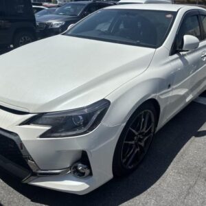 2018 Toyota Mark X pearl gasoline used car Japan export