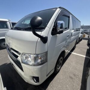 2021 Toyota Hiace Van white diesel used car Japan export