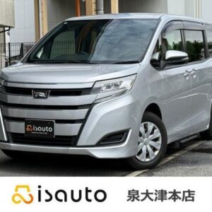 2018 Toyota Noah silver gasoline used car Japan export