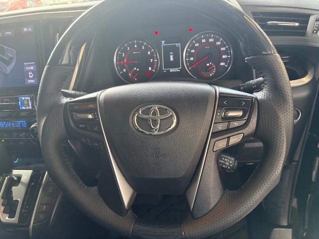 Ref:AUX-24095422 TOYOTA ALPHARD 2020 18 Ref:AUX-24095422 TOYOTA ALPHARD 2020 - Image 18