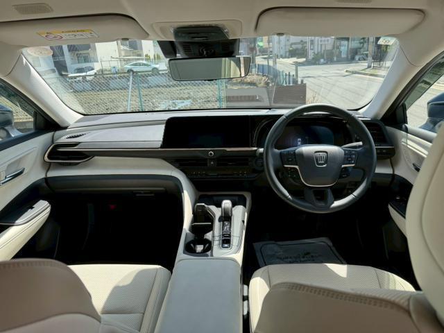 Ref:AUX-24095557 TOYOTA CROWN CROSSOVER 2023 9 Ref:AUX-24095557 TOYOTA CROWN CROSSOVER 2023 - Image 9