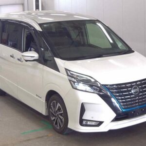 2021 Nissan Serena pearl gasoline used car Japan export