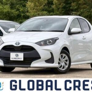 2023 Toyota Yaris pearl gasoline used car Japan export
