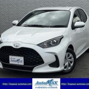 2024 Toyota Yaris pearl gasoline used car Japan export