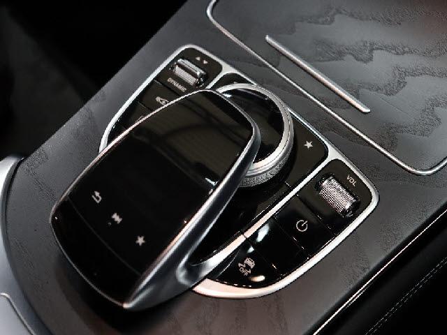 Ref:AUX-24100129 MERCEDES BENZ GLC-CLASS 2019 9 Ref:AUX-24100129 MERCEDES BENZ GLC-CLASS 2019 - Image 9