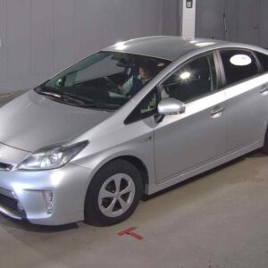 2012 Toyota Prius Phv silver gasoline used car Japan export