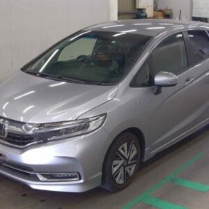 2020 Honda Shuttle silver gasoline used car Japan export