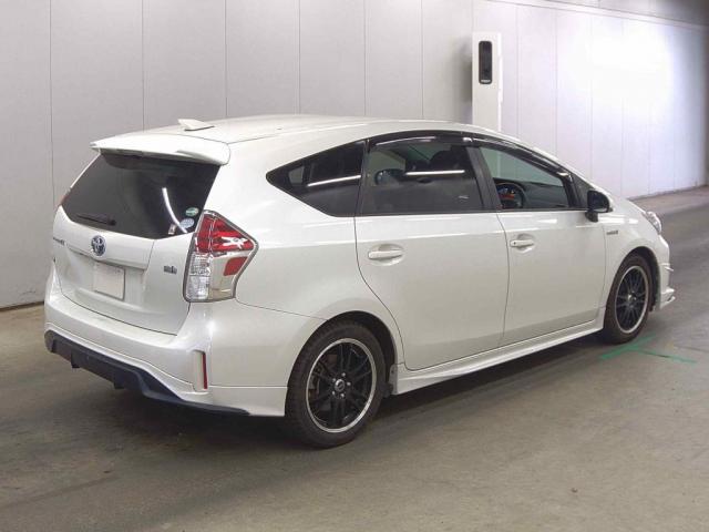 Ref:AUX-24104757 TOYOTA PRIUS ALPHA 2015 2 Ref:AUX-24104757 TOYOTA PRIUS ALPHA 2015 - Image 2