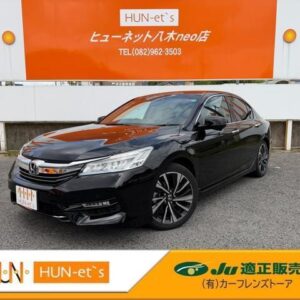 2017 Honda Accord Hybrid black hybrid used car Japan export