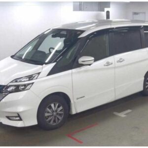 2019 Nissan Serena pearl gasoline used car Japan export