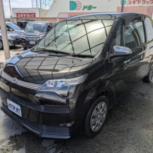2015 Toyota Spade black gasoline used car Japan export