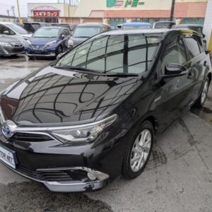 2017 Toyota Auris black hybrid used car Japan export