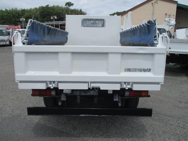 Ref:AUX-24111699 MITSUBISHI FUSO CANTER 2018 16 Ref:AUX-24111699 MITSUBISHI FUSO CANTER 2018 - Image 16