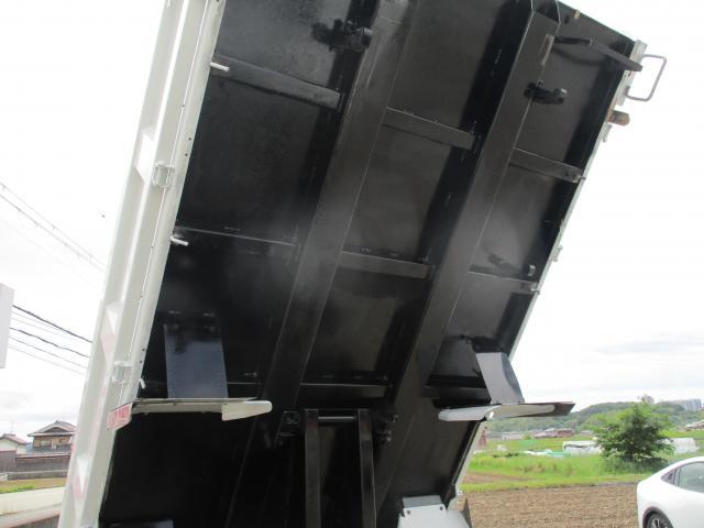 Ref:AUX-24111699 MITSUBISHI FUSO CANTER 2018 18 Ref:AUX-24111699 MITSUBISHI FUSO CANTER 2018 - Image 18
