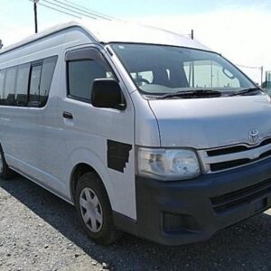 2013 Toyota Hiace Commuter silver gasoline used car Japan export