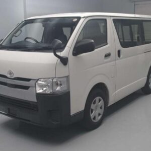 2020 Toyota Hiace Van white gasoline used car Japan export