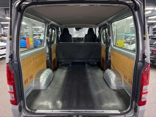 Ref:AUX-24117163 TOYOTA HIACE VAN 2022 3 Ref:AUX-24117163 TOYOTA HIACE VAN 2022 - Image 3