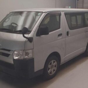 2022 Toyota Hiace Van silver diesel used car Japan export