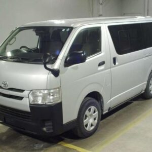 2019 Toyota Hiace Van silver diesel used car Japan export