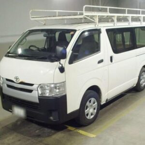 2018 Toyota Hiace Van white diesel used car Japan export
