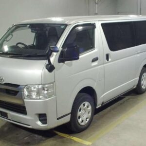 2021 Toyota Hiace Van silver diesel used car Japan export