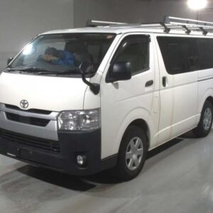 2020 Toyota Hiace Van white diesel used car Japan export