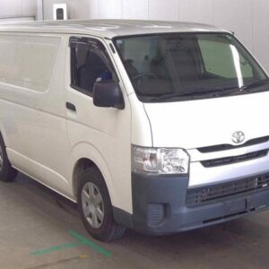2018 Toyota Hiace Van white diesel used car Japan export