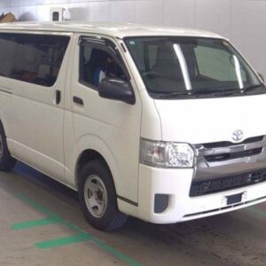 2019 Toyota Hiace Van white diesel used car Japan export