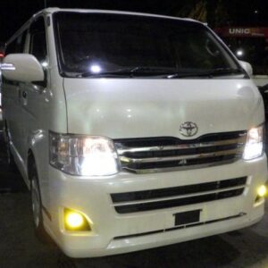 2011 Toyota Hiace Van pearl diesel used car Japan export
