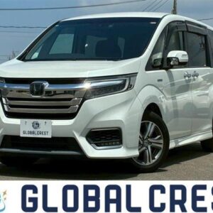 2019 Honda Stepwagon Spada pearl gasoline used car Japan export
