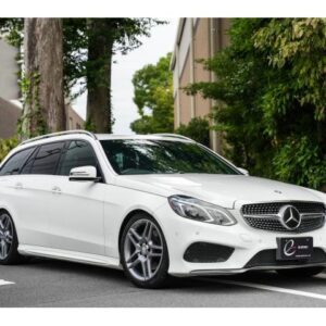 2015 Mercedes Benz E-Class Stationwagon white diesel used car Japan export