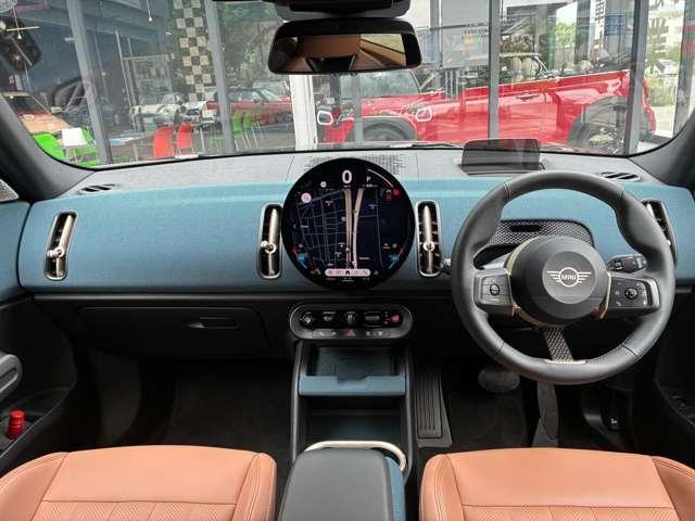 Ref:AUX-24121653 MINI MINI 2024 2 Ref:AUX-24121653 MINI MINI 2024 - Image 2