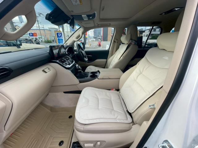 Ref:AUX-24121978 TOYOTA LAND CRUISER 2023 18 Ref:AUX-24121978 TOYOTA LAND CRUISER 2023 - Image 18