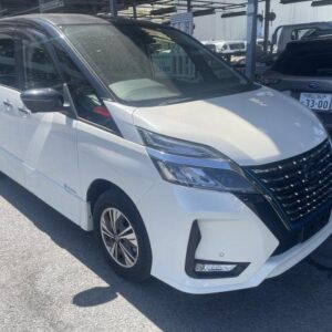 2023 Nissan Serena pearl hybrid used car Japan export