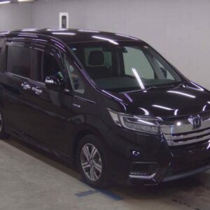 2018 Honda Stepwagon Spada black gasoline used car Japan export
