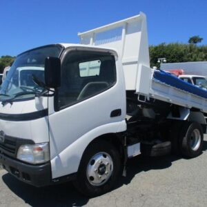 2008 Hino Dutro white diesel used car Japan export