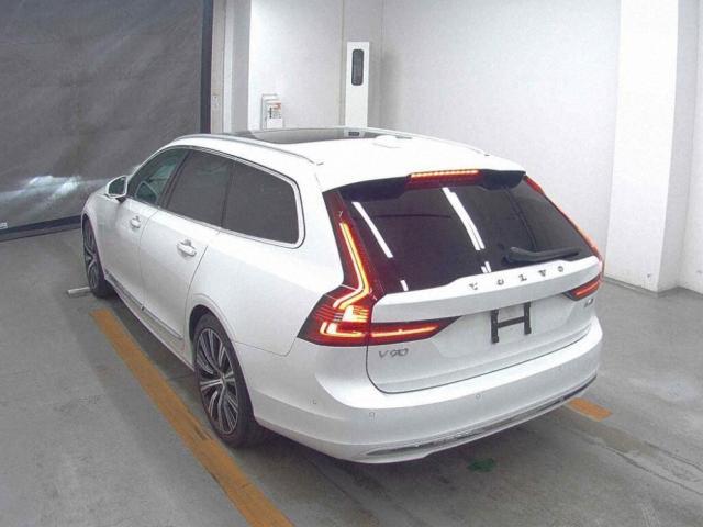 Ref:AUX-24138882 VOLVO V90 2021 2 Ref:AUX-24138882 VOLVO V90 2021 - Image 2