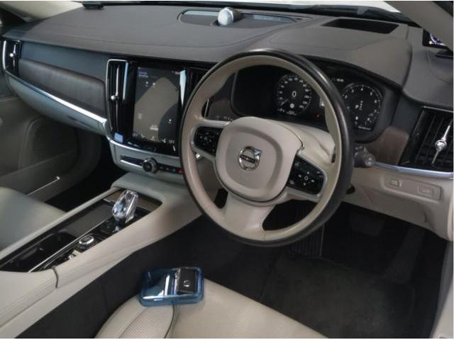 Ref:AUX-24138882 VOLVO V90 2021 3 Ref:AUX-24138882 VOLVO V90 2021 - Image 3