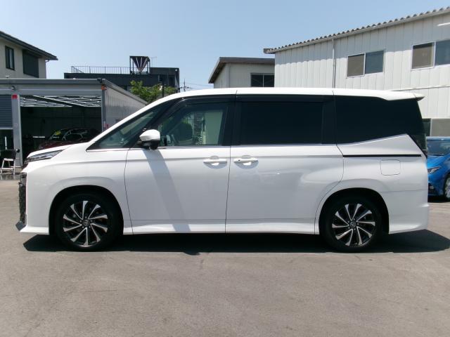 Ref:AUX-24138885 TOYOTA VOXY 2023 11 Ref:AUX-24138885 TOYOTA VOXY 2023 - Image 11